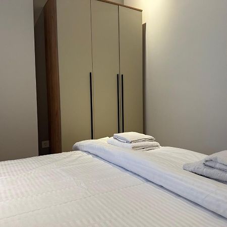 Muras Hostel Bisjkek Buitenkant foto